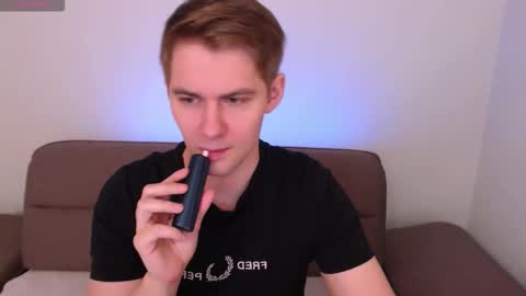 Billy online show from December 19, 2025, 1:56 am