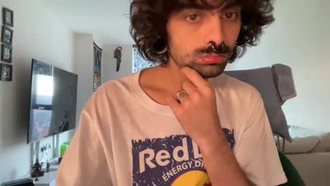 yourboo25 online show from February 4, 2026, 3:51 pm