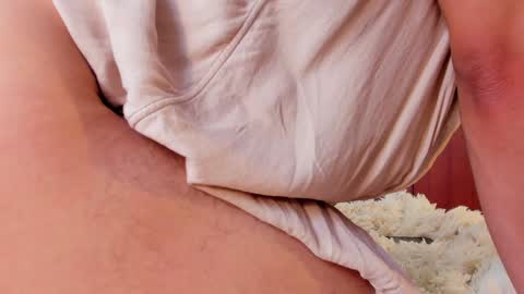 Snapshot of yourboynextdoor1 chatting on December 3, 2024, 12:38 pm YOURBOYNEXTDOOR online show from December 3, 2024, 12:38 pm