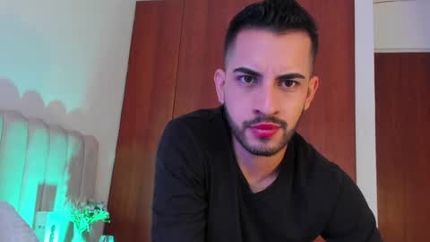 Snapshot of yourboynextdoor1 chatting on December 30, 2024, 12:20 pm YOURBOYNEXTDOOR online show from December 30, 2024, 12:20 pm