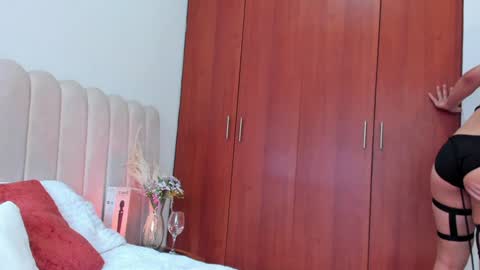 Snapshot of yourboynextdoor1 chatting on January 2, 2025, 7:07 pm YOURBOYNEXTDOOR online show from January 2, 2025, 7:07 pm