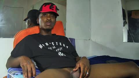 Yourdaddy2005 online show from March 29, 2026, 11:54 am