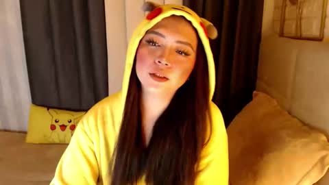 JEN  online show from April 7, 2026, 1:11 pm