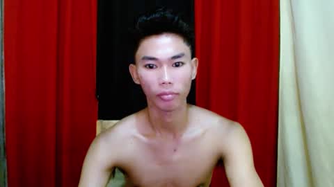 Snapshot of yourdreamboyx chatting on February 10, 2025, 11:57 am Rence online show from February 10, 2025, 11:57 am