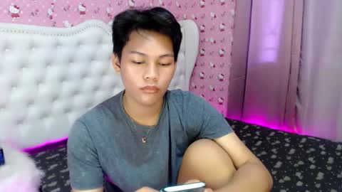 Snapshot of yourdreamboyxx chatting on September 28, 2025, 1:55 am HEN online show from September 28, 2025, 1:55 am