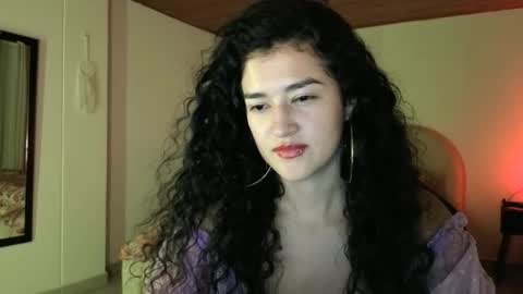 yourdreamgirl2025 online show from June 2, 2026, 12:23 am
