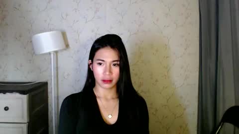 GWENI online show from May 27, 2026, 1:57 am