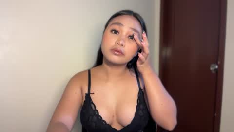 Snapshot of yourfantasyyy_ chatting on July 1, 2026, 5:34 pm yourfantasyyy_ online show from July 1, 2026, 5:34 pm