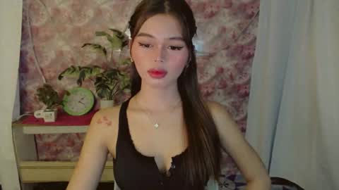 Snapshot of yourfavoratesunshine chatting on April 24, 2026, 3:53 am Sunshine online show from April 24, 2026, 3:53 am