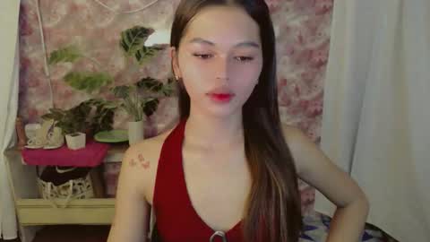Snapshot of yourfavoratesunshine chatting on May 24, 2026, 4:17 am Sunshine online show from May 24, 2026, 4:17 am
