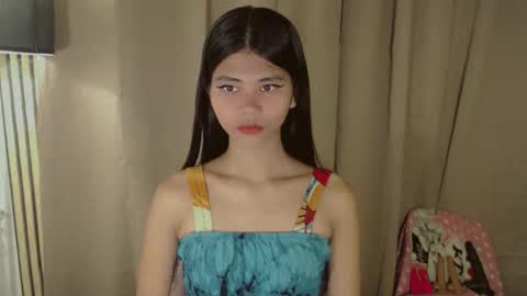 Snapshot of yourfavoratevivian chatting on April 10, 2026, 10:47 pm Vivian online show from April 10, 2026, 10:47 pm