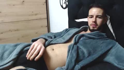 yourfavoritetallboy online show from February 17, 2026, 10:27 pm