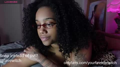 Naava online show from March 12, 2026, 4:18 am