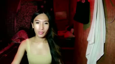 Snapshot of yourfuckerasian chatting on November 6, 2025, 1:34 pm yourfuckerasian online show from November 6, 2025, 1:34 pm