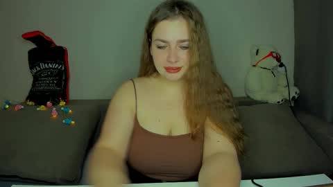 Snapshot of yourgem__ chatting on December 22, 2025, 2:19 am yourgem__ online show from December 22, 2025, 2:19 am