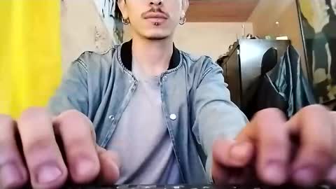 yourgodzeus online show from February 23, 2025, 11:44 am