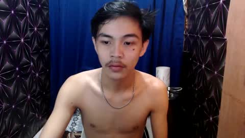 Snapshot of yourguy_josh23 chatting on December 7, 2024, 9:39 am Josh online show from December 7, 2024, 9:39 am