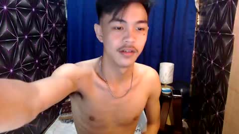 Snapshot of yourguy_josh23 chatting on December 10, 2024, 7:05 am Josh online show from December 10, 2024, 7:05 am