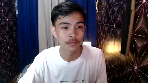 Snapshot of yourguy_josh23 chatting on December 21, 2024, 7:56 am Josh online show from December 21, 2024, 7:56 am