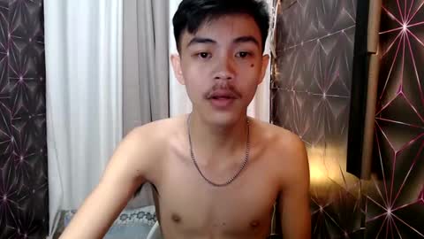 Snapshot of yourguy_josh23 chatting on January 22, 2025, 7:03 pm Josh online show from January 22, 2025, 7:03 pm