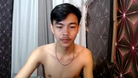 Snapshot of yourguy_josh23 chatting on February 5, 2025, 3:13 am Josh online show from February 5, 2025, 3:13 am