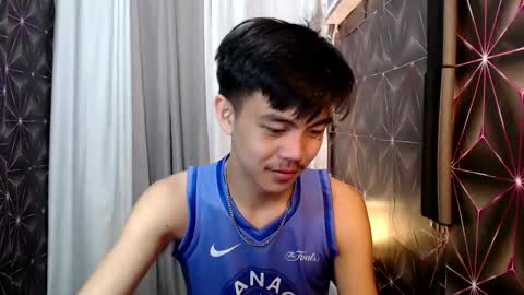 Snapshot of yourguy_josh23 chatting on March 12, 2025, 6:11 pm Josh online show from March 12, 2025, 6:11 pm