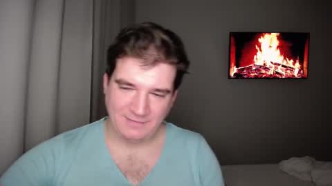 Snapshot of yourhairybuddy chatting on December 30, 2024, 12:11 am Andrey online show from December 30, 2024, 12:11 am