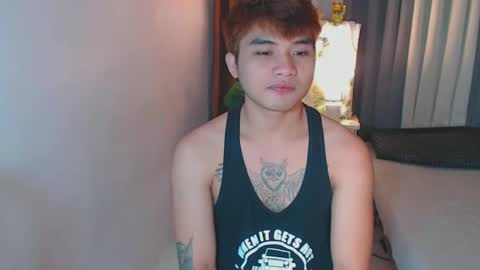 Snapshot of yourhandsome_hunk chatting on December 17, 2024, 6:09 pm Paul online show from December 17, 2024, 6:09 pm