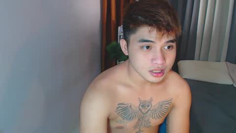 Snapshot of yourhandsome_hunk chatting on January 5, 2025, 5:30 pm Paul online show from January 5, 2025, 5:30 pm
