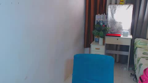 Snapshot of yourhandsome_hunk chatting on February 14, 2025, 1:51 pm Paul online show from February 14, 2025, 1:51 pm