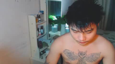 Snapshot of yourhandsome_hunk chatting on May 22, 2026, 12:33 pm Paul online show from May 22, 2026, 12:33 pm