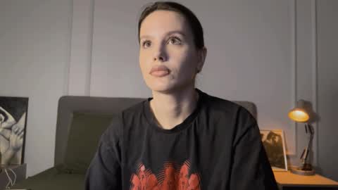 Snapshot of yourher0in chatting on February 9, 2025, 3:12 pm Aida online show from February 9, 2025, 3:12 pm