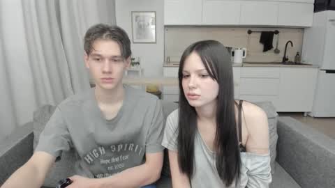 Snapshot of yourher0in chatting on October 17, 2025, 11:13 am Aida online show from October 17, 2025, 11:13 am