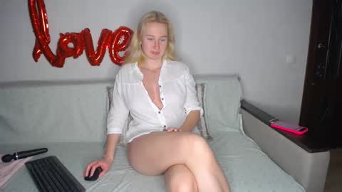 Iamyourdream online show from February 27, 2025, 9:04 pm