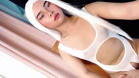 yourlove_dannica online show from March 8, 2026, 11:03 am