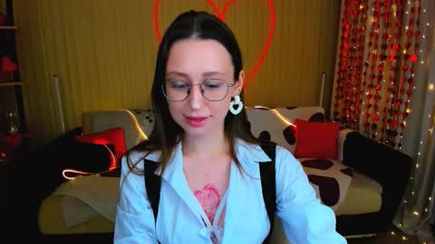 Snapshot of yourlovelystoryy chatting on February 12, 2026, 4:35 pm Vetta online show from February 12, 2026, 4:35 pm