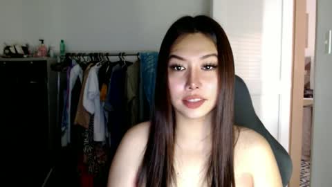 tifanny online show from February 19, 2025, 12:35 am