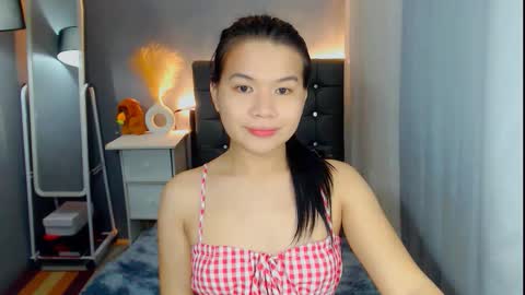 yourmissingprincess online show from January 11, 2026, 7:41 pm