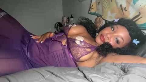 YOURMOMMY online show from May 22, 2026, 3:57 am