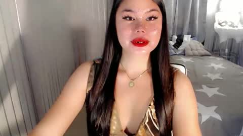 Snapshot of yournaughtyprincess16 chatting on October 8, 2025, 6:05 pm ALPHA DOM. QUEEN JASMINE online show from October 8, 2025, 6:05 pm