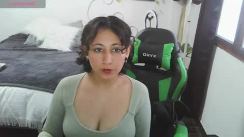 Snapshot of yourownerserena chatting on June 13, 2026, 9:24 pm Serena online show from June 13, 2026, 9:24 pm