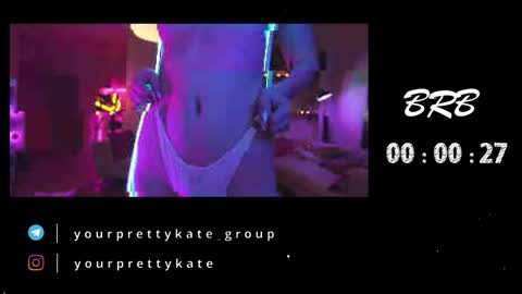 Snapshot of yourprettykate_ chatting on December 28, 2024, 12:03 pm online show from December 28, 2024, 12:03 pm