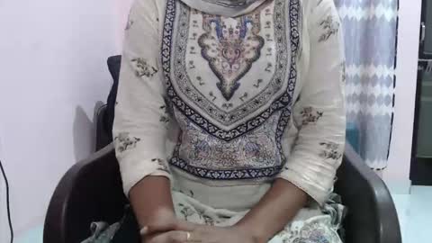 Snapshot of yoursassy_girl chatting on October 31, 2025, 9:16 pm yoursassy_girl online show from October 31, 2025, 9:16 pm