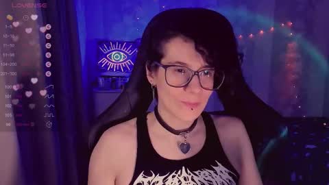 Snapshot of yourscosmic chatting on September 9, 2025, 12:21 am Yours Cosmic online show from September 9, 2025, 12:21 am