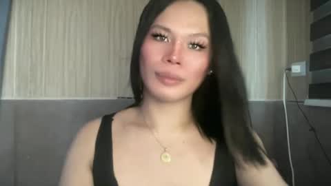 Snapshot of yourseductive_jem chatting on June 23, 2026, 7:28 am yourseductive_jem online show from June 23, 2026, 7:28 am