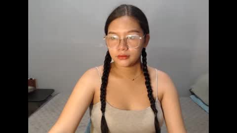 yoursexy_reb online show from February 10, 2026, 5:55 am