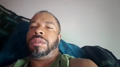 Snapshot of yoursexydaddy8181 chatting on July 6, 2026, 6:32 pm yoursexydaddy8181 online show from July 6, 2026, 6:32 pm