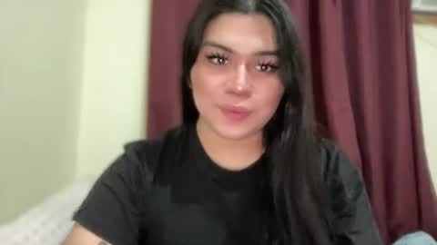 LALA online show from May 10, 2026, 9:09 pm