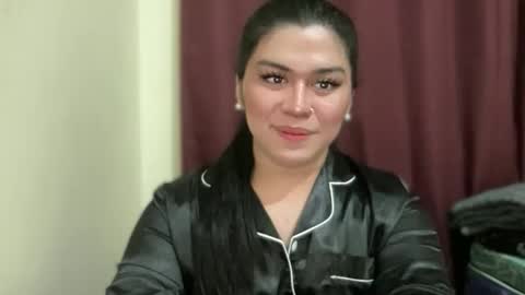 LALA online show from May 14, 2026, 8:04 pm