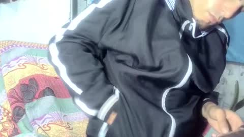 Snapshot of yourskinnybooy chatting on September 18, 2025, 12:12 am sander online show from September 18, 2025, 12:12 am